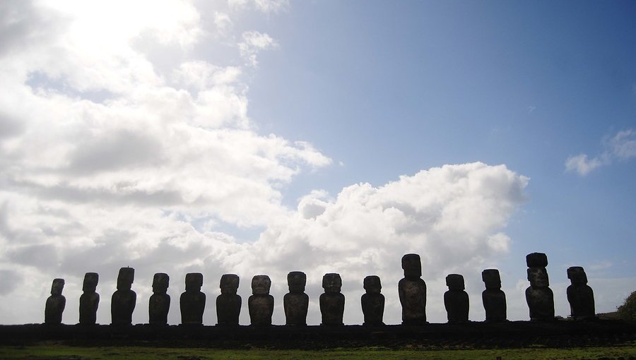 Senado aprueba ley que denomina "Rapa Nui-Isla de Pascua" al territorio insular