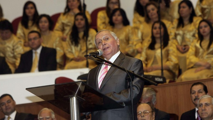 Primera Iglesia Metodista Pentecostal destituye de su cargo a obispo Eduardo Durán