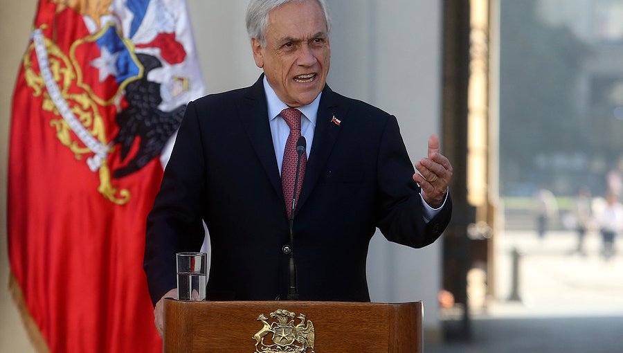 Presidente Piñera apeló al "patriotismo de los diputados" para que legislen Admisión Justa y la Reforma Previsional