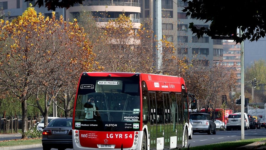 Presentan primer Bus-Tranvía eléctrico que circulará por la comuna de Las Condes