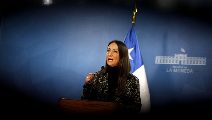 Vocera Pérez emplazó a la oposición a disculparse por críticas a hijos de Piñera