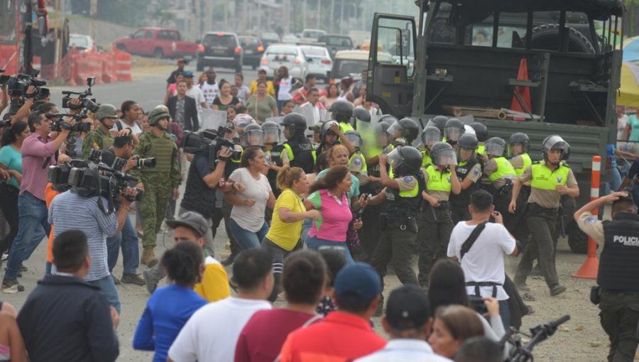 Seis presos murieron en un enfrentamiento entre bandas en una cárcel de Ecuador