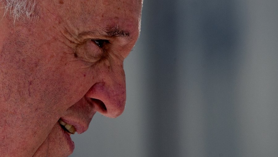 Papa Francisco pide orar para que los sacerdotes vivan con sobriedad y humildad