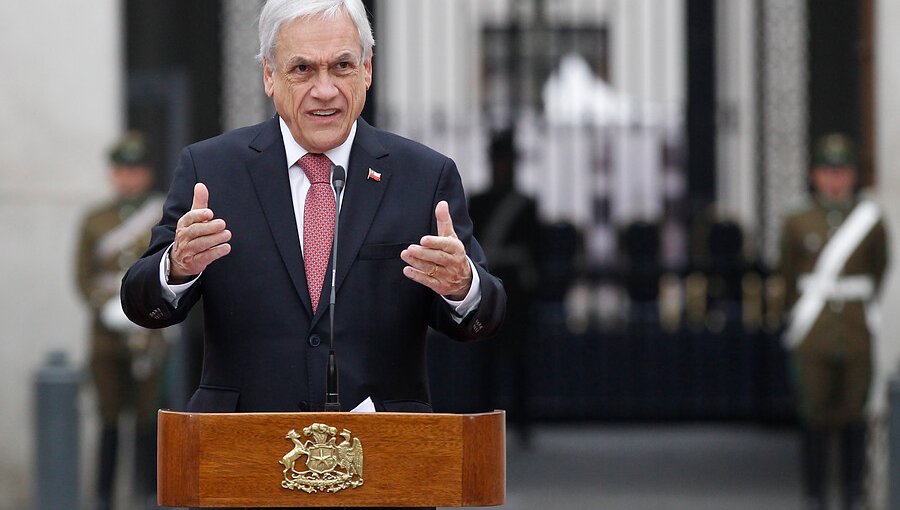 Piñera defiende el intervenir funerales de alto riesgo: "La fuerza de la ley protege a inocentes"