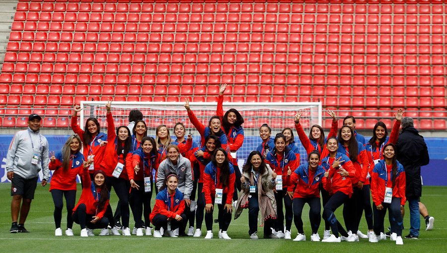 La Roja femenina sale a hacer historia en el Mundial de Francia ante Suecia