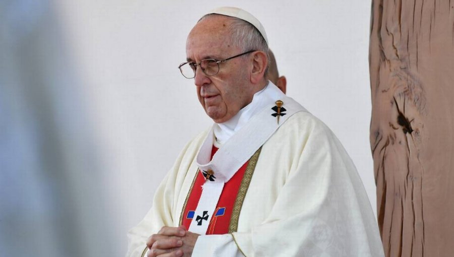 Duró 25 días: Papa Francisco aceptó la renuncia de Carlos Irarrázaval como obispo auxiliar