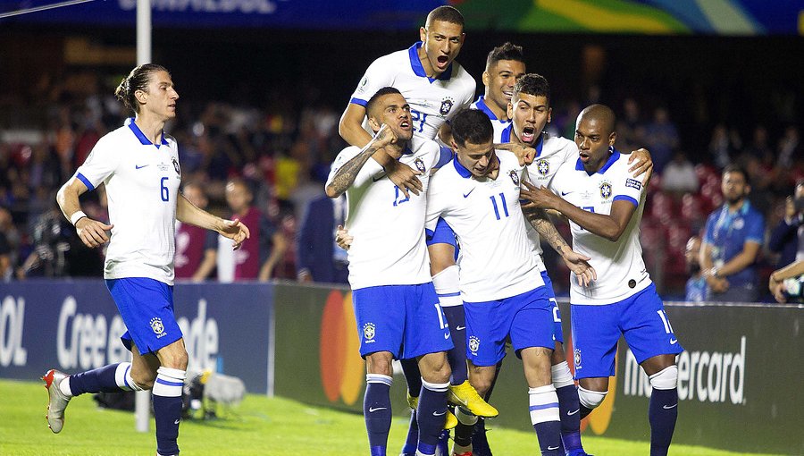 Pese a las dudas del primer tiempo, Brasil debutó goleando a Bolivia en Copa América