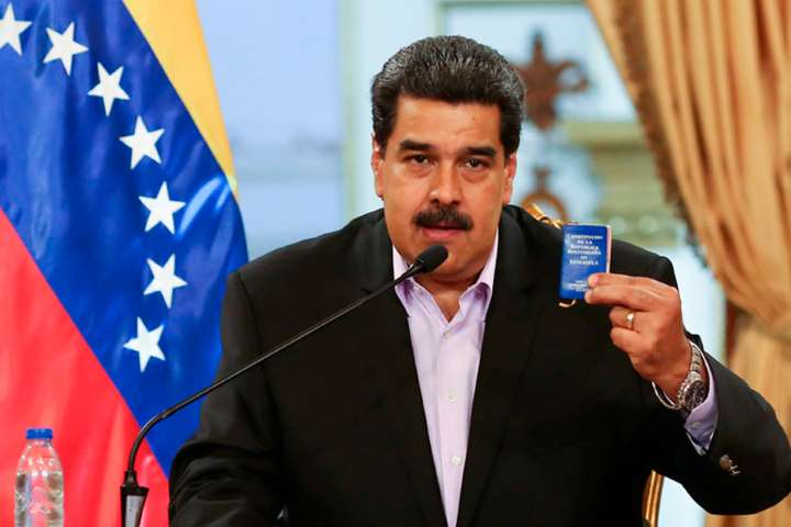 Gobierno de Maduro acusa a Bachelet de mostrar "una visión distorsionada" de los DD.HH. en Venezuela