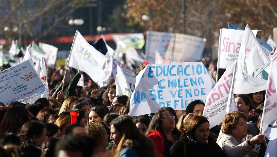Educadoras Diferenciales no aceptan propuesta del Mineduc y criticaron a Mario Aguilar