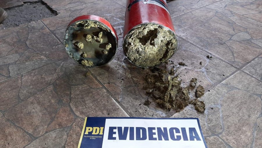 PDI La Calera incautó marihuana que era transportada en un extintor