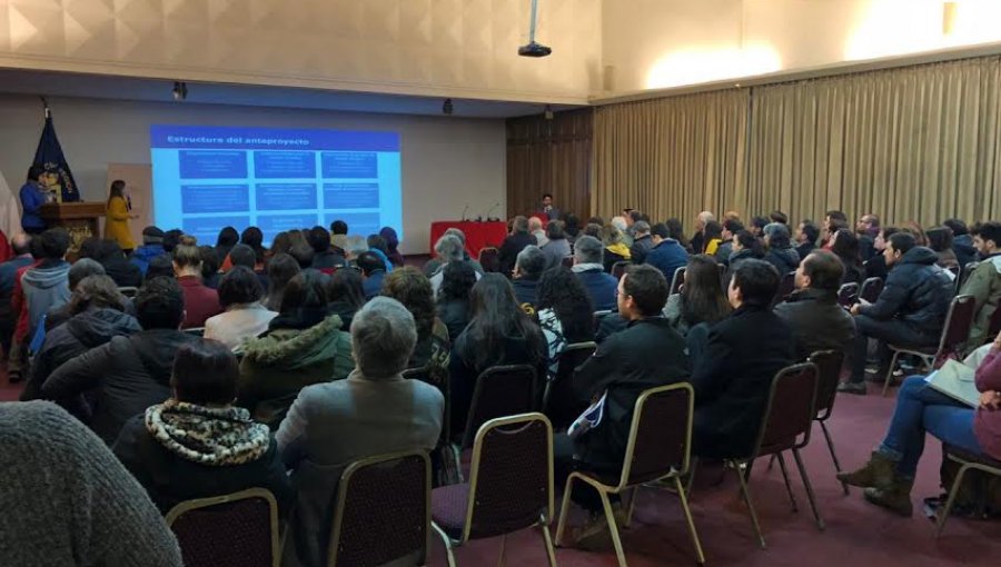 Ciudadanía se reunió en Valparaíso para trabajar en elaboración de la Ley de Cambio Climático