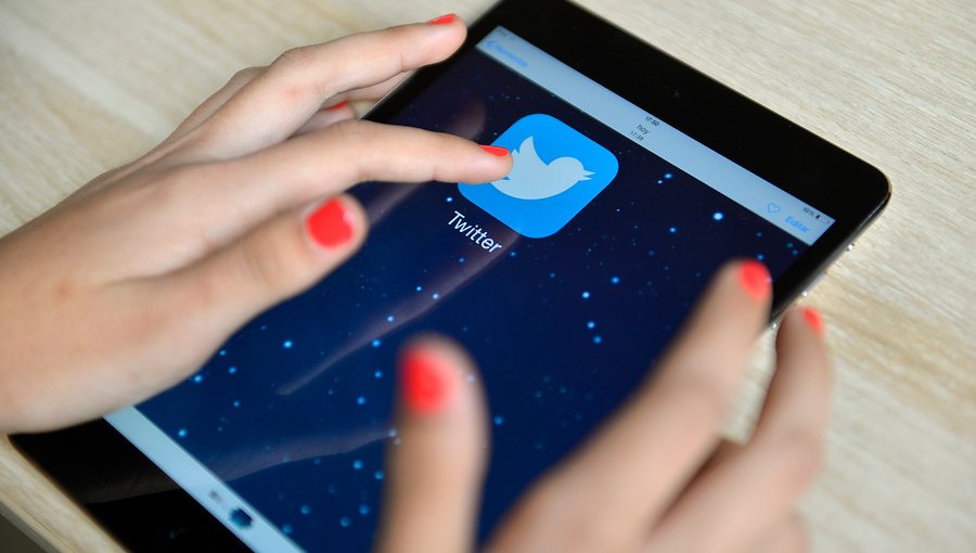 Contraloría: Cuentas de órganos del Estado en Twitter no pueden bloquear a usuarios