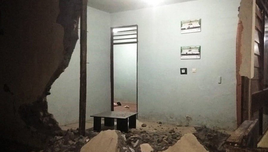 Nuevo terremoto en Indonesia deja una persona fallecida: se le derrumbó su casa