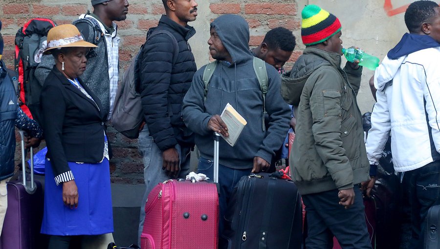 16 mil haitianos arriesgan ser expulsados de Chile por problemas de documentación