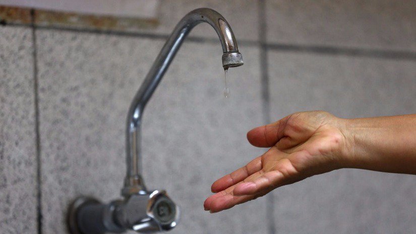 Solo el 50% de la población de Osorno se encuentra con agua potable tras nuevo corte