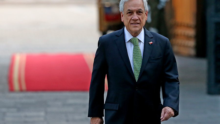 Presidente Piñera se toma dos días administrativos para participar en seminario privado en EE.UU.