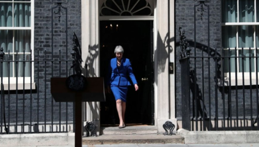 Theresa May se despidió asegurando que fue "un gran honor" ejercer de primera ministra