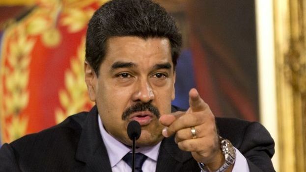 Nicolás Maduro acusa a Estados Unidos de "terrorismo económico" contra Venezuela