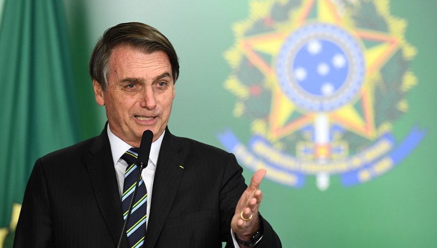 Jair Bolsonaro calificó de "héroe nacional" al jefe de las torturas durante la dictadura brasileña