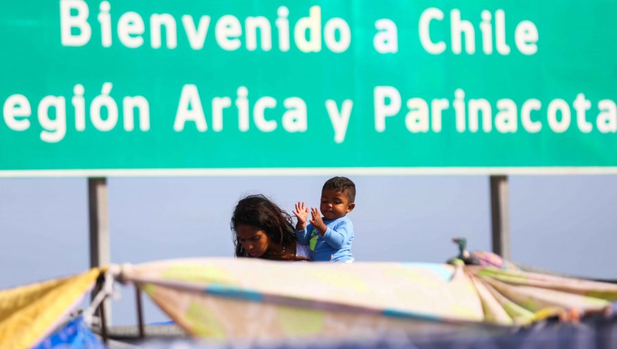 Visa consular provoca fuerte baja de migrantes venezolanos a Chile
