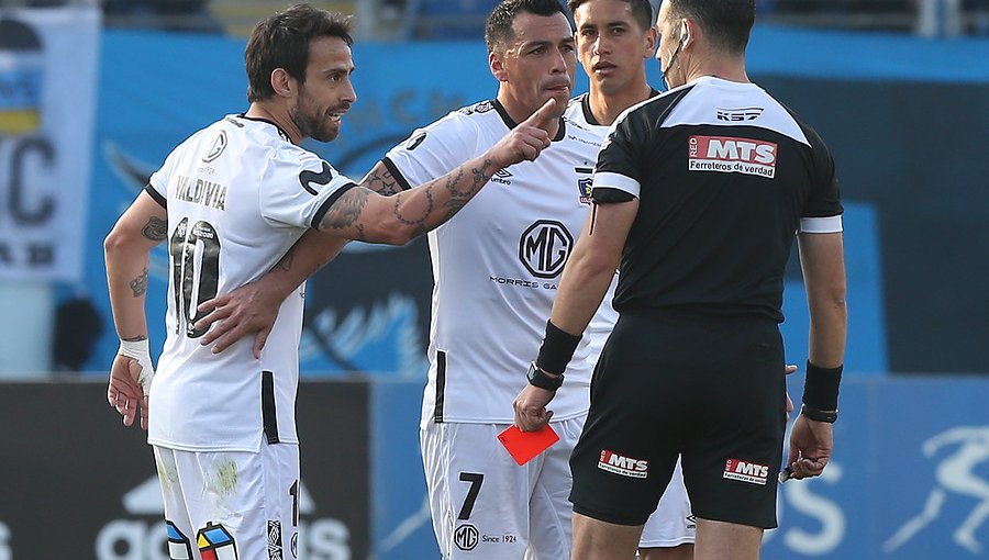 Jorge Valdivia arriesga una dura sanción tras insultos al árbitro Ángelo Hermosilla