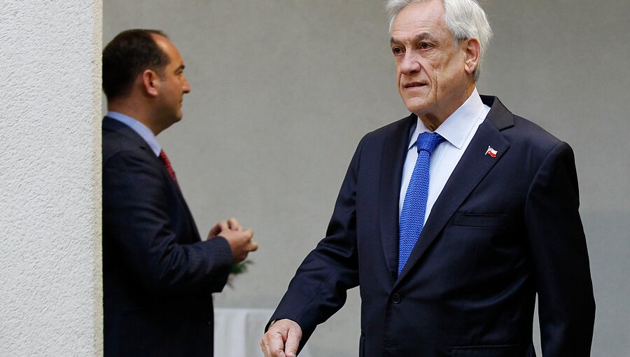 Presidente Piñera habría convocado a reunión para abordar crisis en el Instituto Nacional