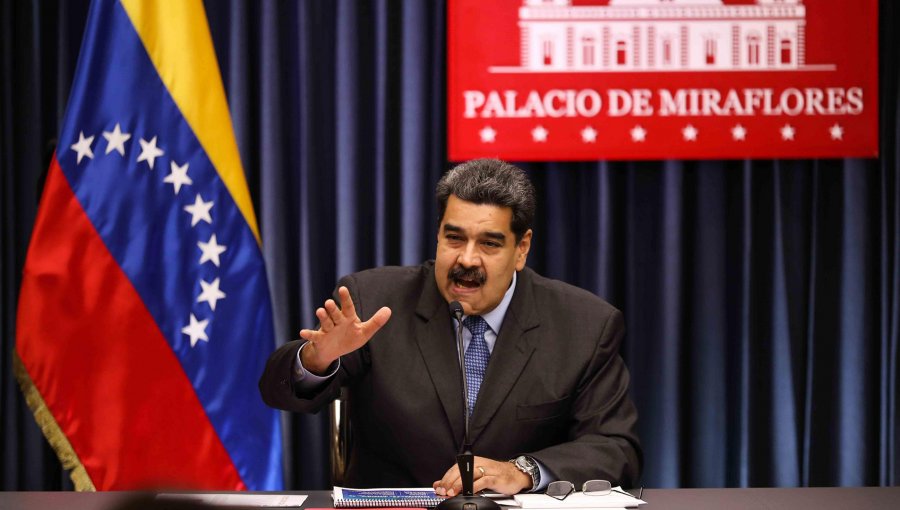 Maduro criticó nuevamente a Bachelet por informe: "Debería agarrar una piedra y darse en los dientes"