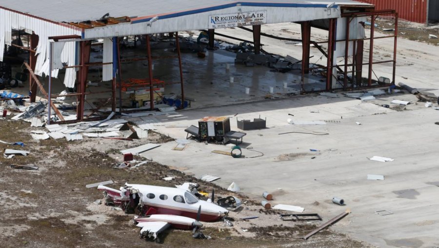 Aeropuerto de Gran Bahama quedó completamente destruido tras paso del huracán Dorian