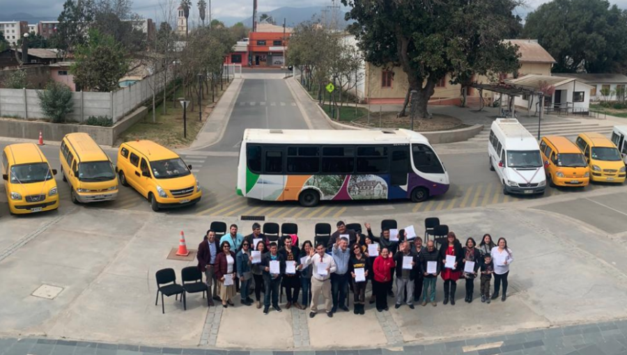 Conductores del transporte escolar de Limache se certificaron en primeros auxilios