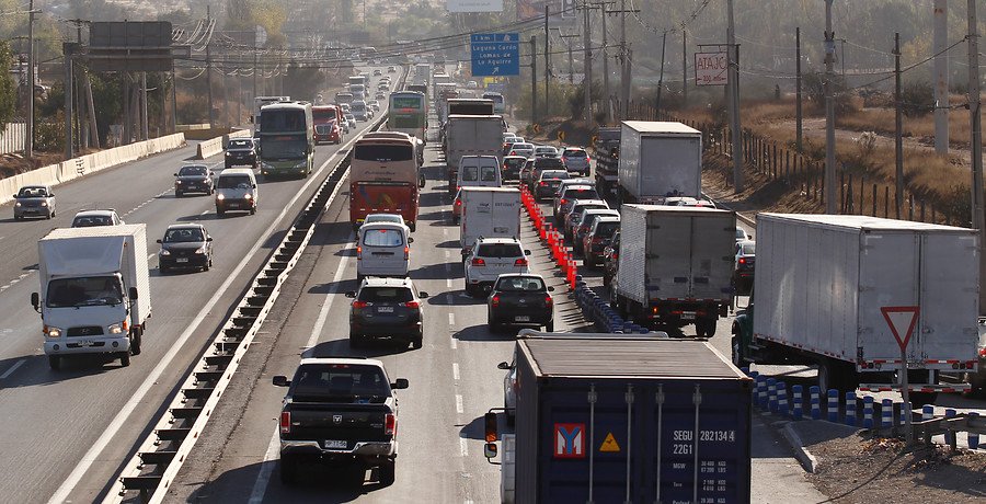Más de 500 mil vehículos han abandonado la región Metropolitana por Fiestas Patrias