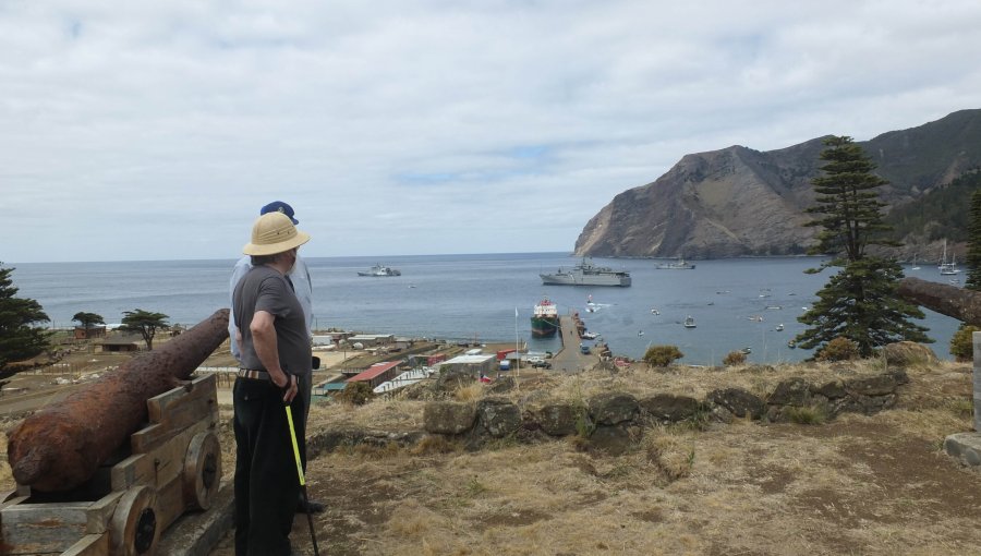 Destituyen a Director de Conaf en Valparaíso por negarse a histórica búsqueda del tesoro en Juan Fernández