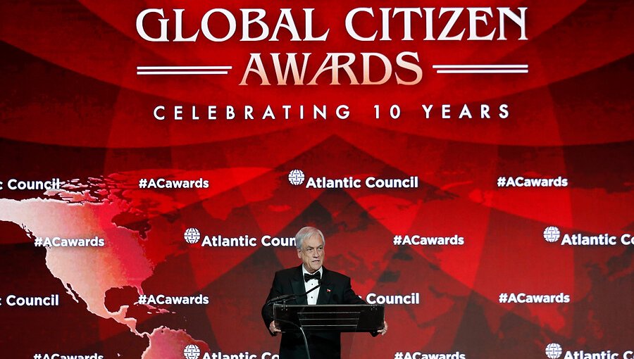 Presidente Piñera recibió premio en EEUU por su aporte a la lucha contra el cambio climático
