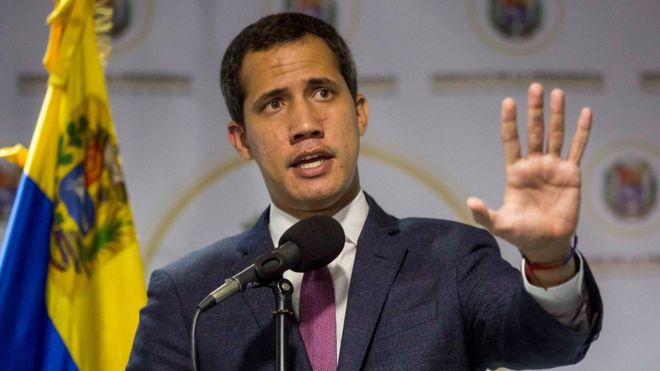 Juan Guaidó condenó actos xenofóbicos contra migrantes venezolanos en Perú
