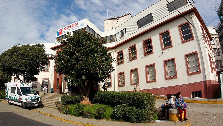 Contraloría investigará a hospitales de Valparaíso y Viña del Mar tras denuncia de endeudamiento
