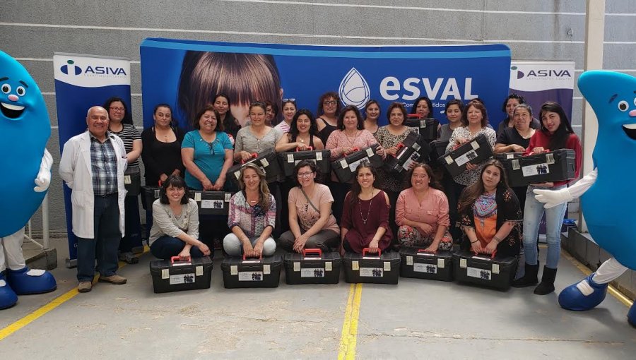 Capacitación convertirá en gásfiter a 60 mujeres de la región de Valparaíso
