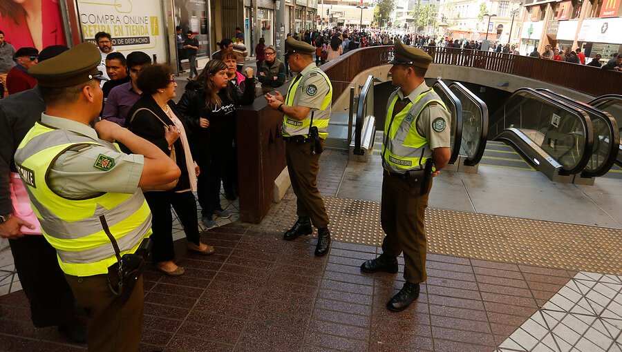 Cerraron estaciones del Metro de Santiago por nuevo episodio de evasión masiva