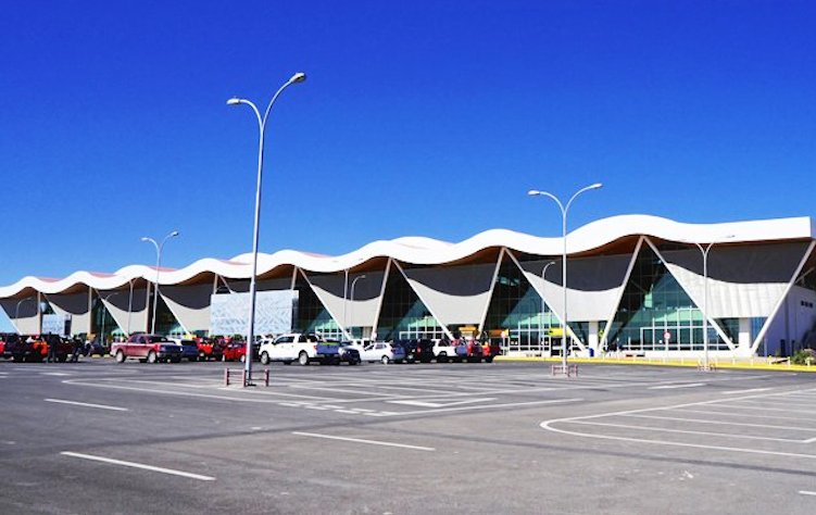 Fiscalía Económica denuncia monopolio de restaurantes y cafeterías en aeropuerto de Calama