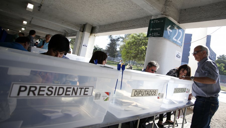 Diputada DC Joanna Pérez presenta proyecto para reponer voto obligatorio