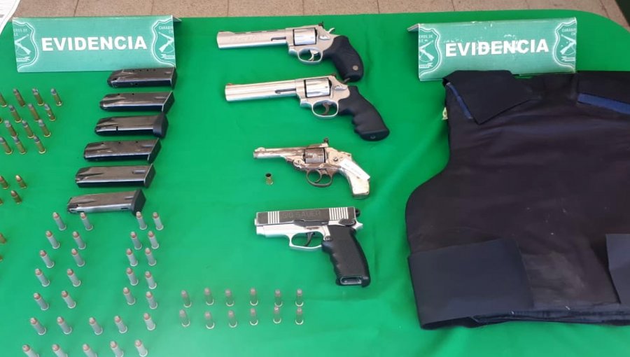 Diez detenidos por posesión de armamento, munición y droga en San Ramón