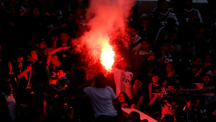Barristas rechazaron regreso del fútbol y en Valparaíso llamaron a "boicotear"