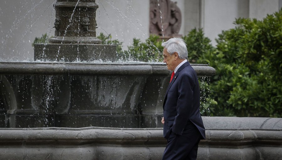 Presidente Piñera participó en sesión fotográfica en la antesala a marcha en Santiago