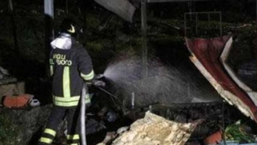 Explosión en depósito y fábrica de fuegos artificiales deja cinco muertos en Italia