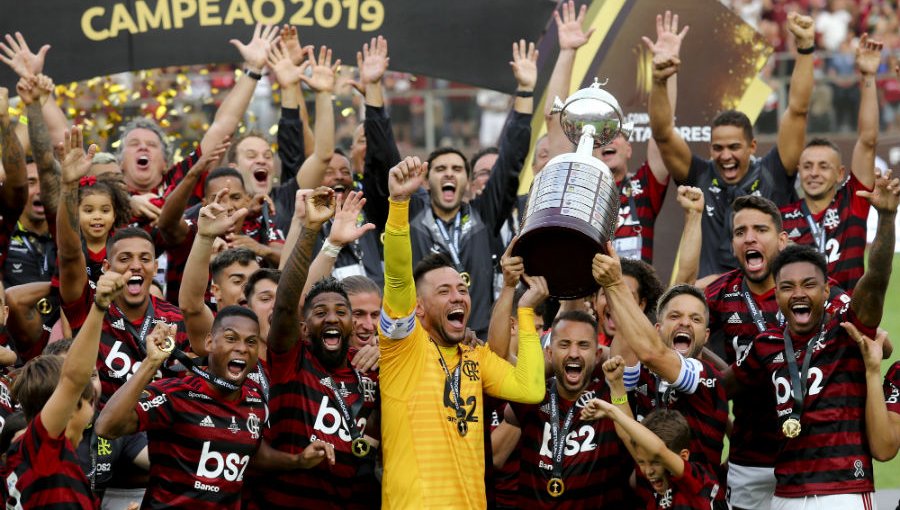 Flamengo venció sobre el final a River y se consagra campeón de la Libertadores