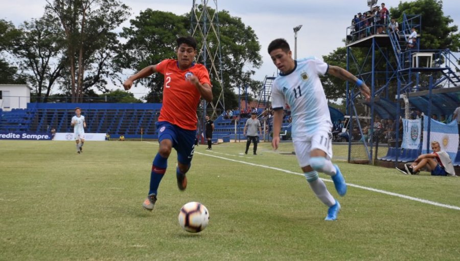 La Roja sub-15 fue goleada por Argentina en Sudamericano de Paraguay