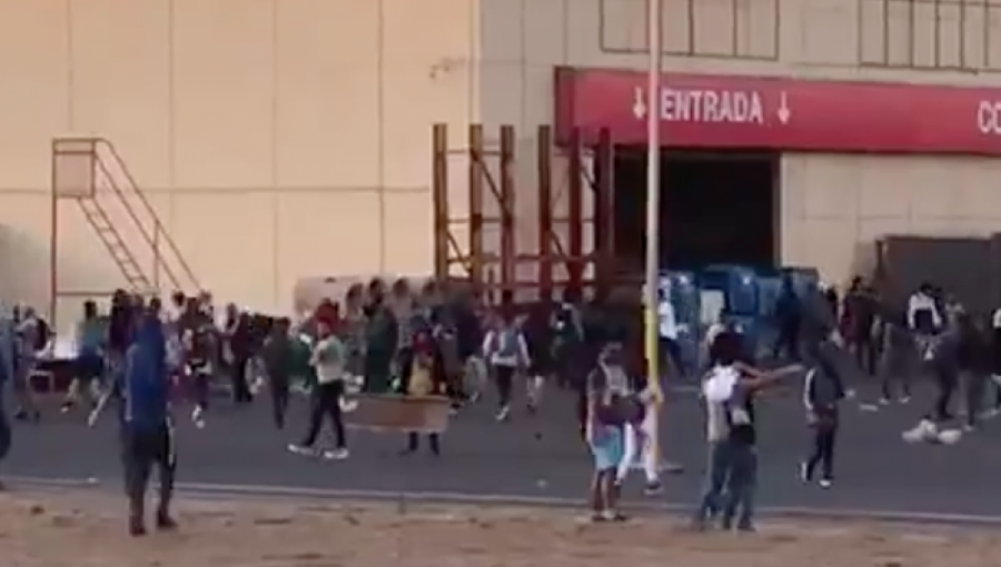 Enfrentamientos, saqueos y un comentado audio policial filtrado: así fue el caótico martes en el portal El Belloto