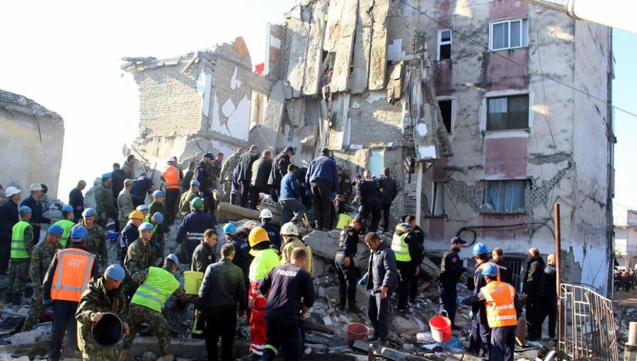 Finalizan labores de búsqueda de posibles sobrevivientes del terremoto en Albania