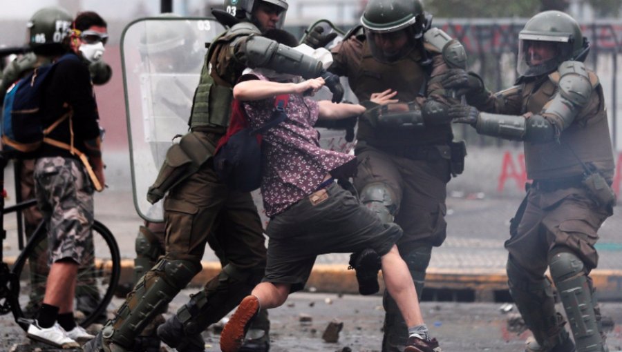 Informe ONU advierte "elevado número de violaciones graves a los derechos humanos" en Chile
