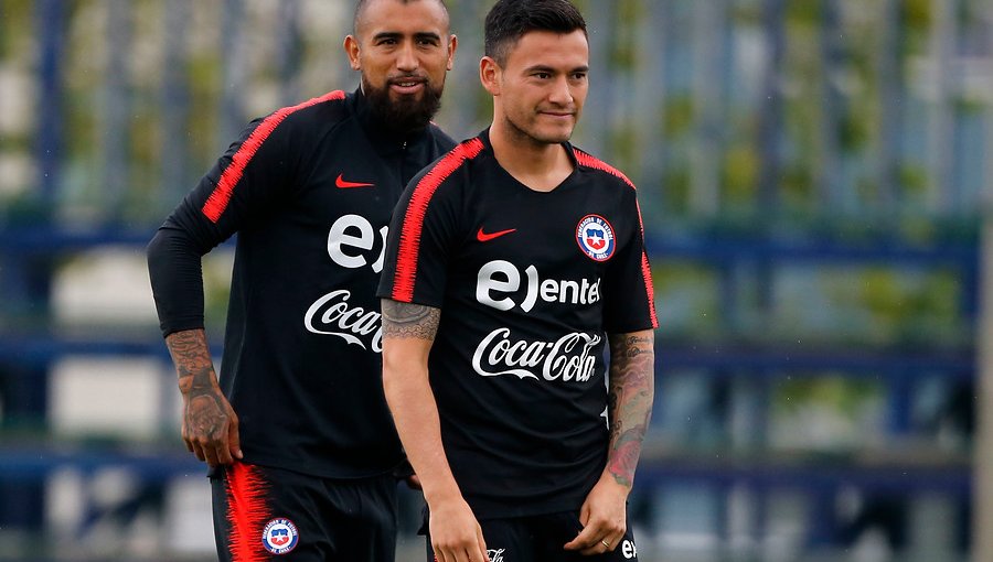 Arturo Vidal y Charles Aránguiz integran "equipo ideal" de latinos en la Bundesliga