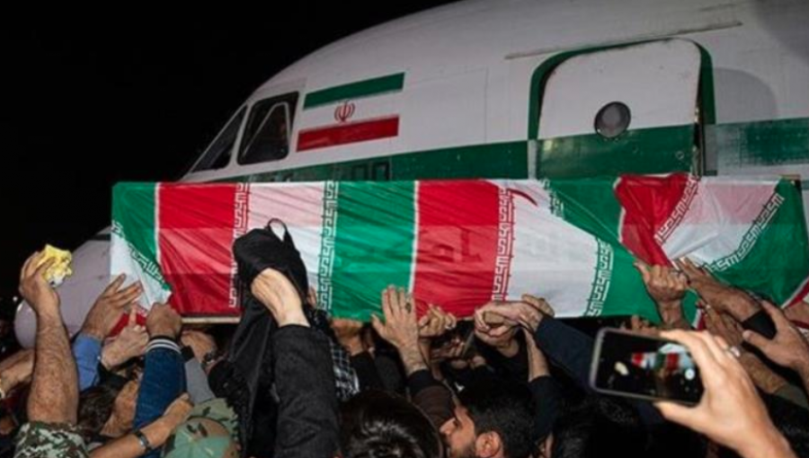 Millones de iraníes despiden en las calles a Qasem Soleimani y anuncian a Estados Unidos que "los atacaremos"