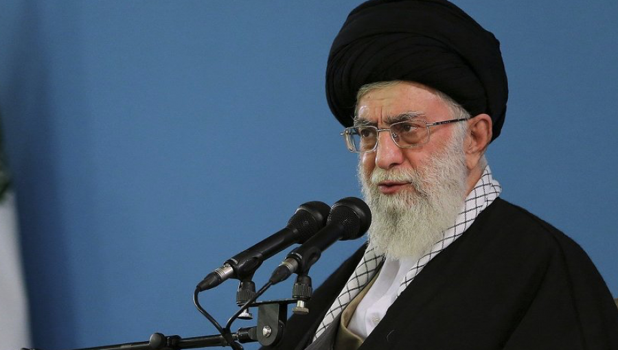 Líder supremo de Irán a Estados Unidos: "Se les dio una bofetada, pero tal acción militar no es suficiente"